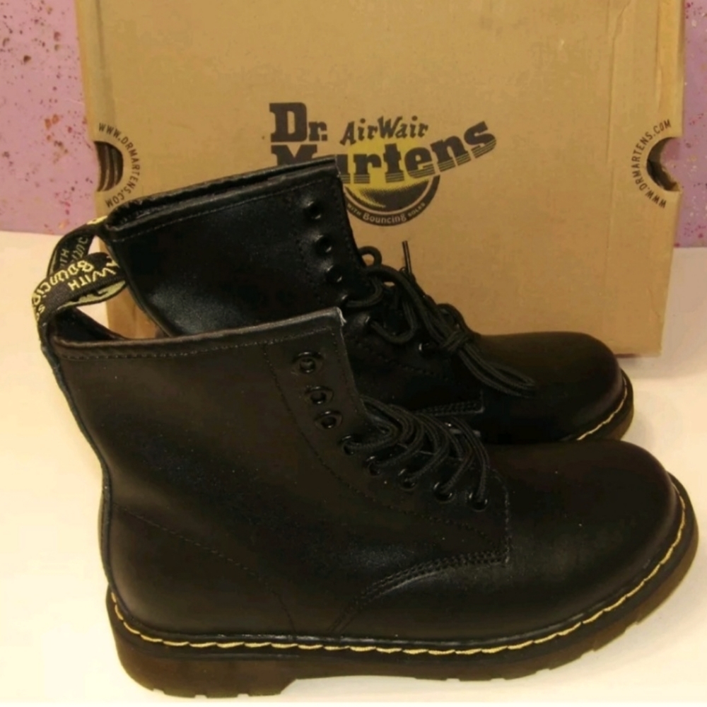 Dr. Martens 1460 8 Eye Leather Boots Black Smooth Unisex Shoes